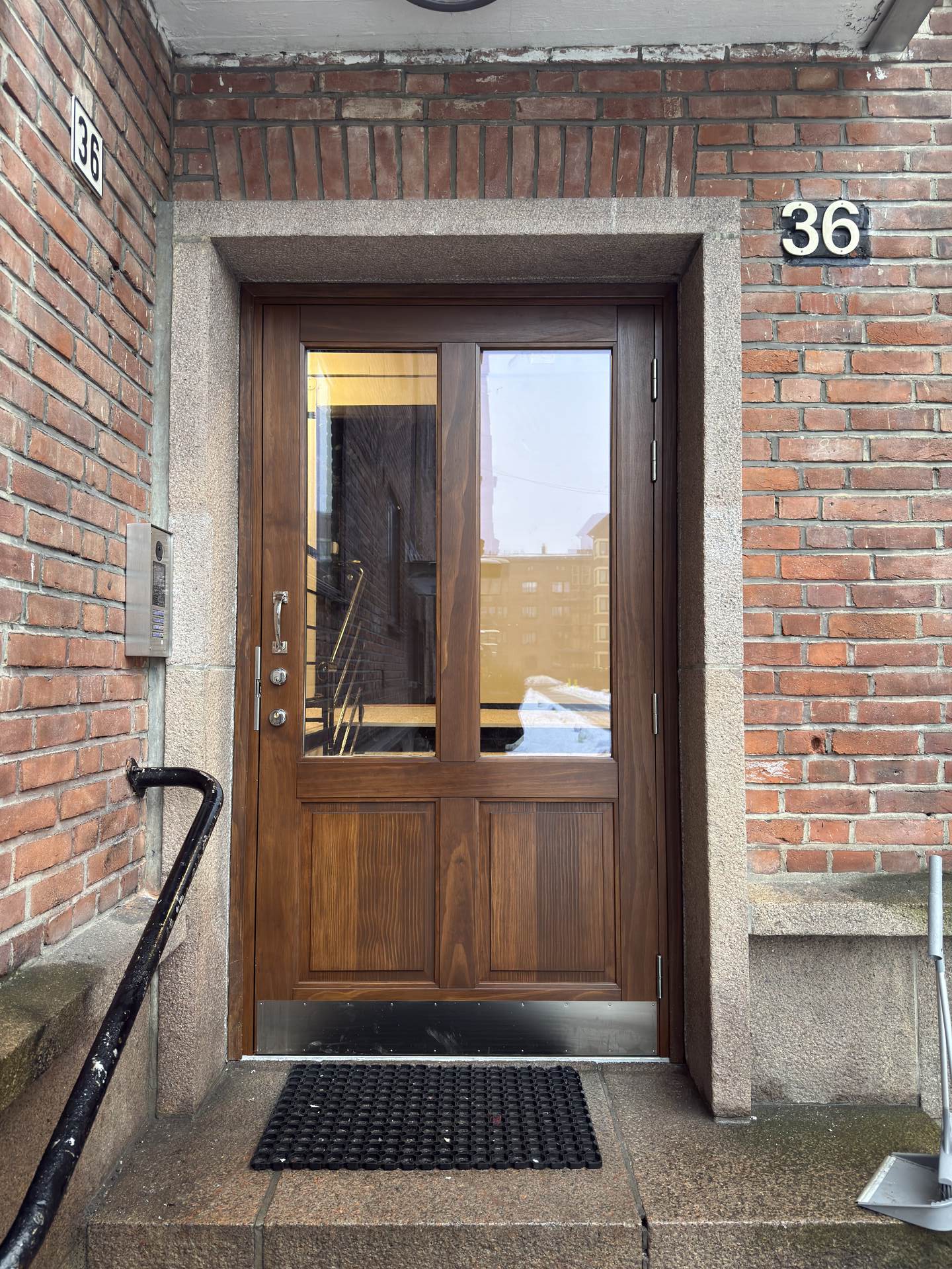 FROGNER DØRER AS — Eksklusive dører og vinduer i Oslo